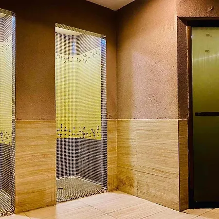 With Pool, Near The Lift * Bansko