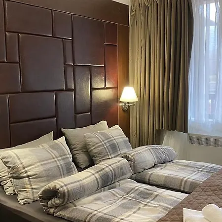 With Pool, Near The Lift Bansko