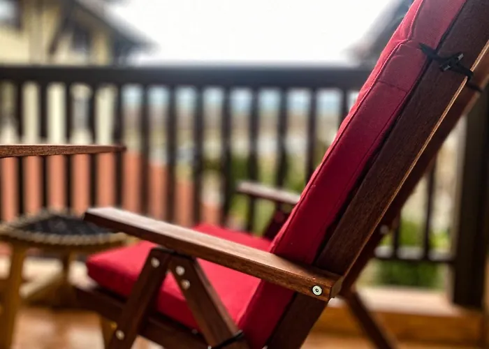 With Pool, Near The Lift Apartamento *